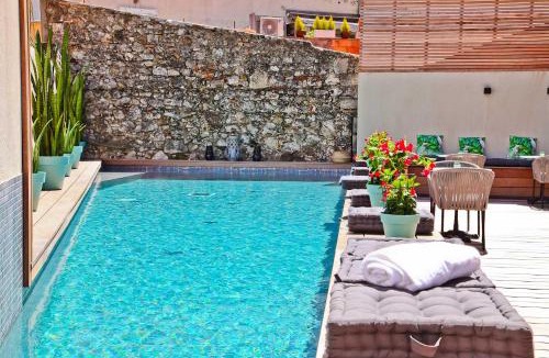 Antibes City Centre Hotel | Hôtel La Villa Port d'Antibes & Spa