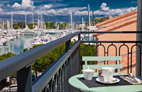 Antibes City Centre Hotel | Hôtel La Villa Port d'Antibes & Spa