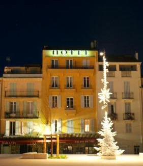 Antibes Old Town Hotel | Hotel Relais Du Postillon