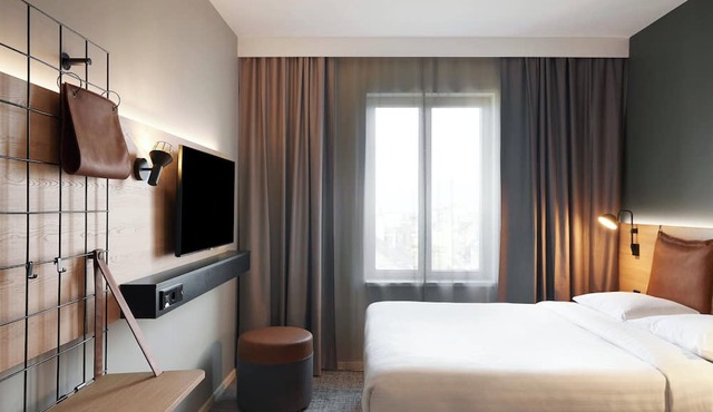Moxy Antibes Sophia Antipolis