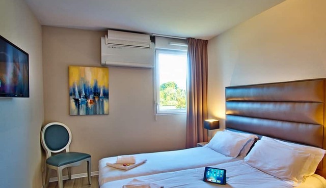 Adonis Hôtel Bayonne