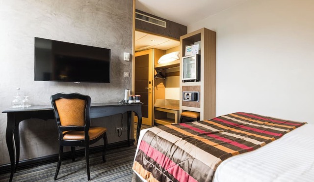 Plaza Madeleine Hotel & Spa