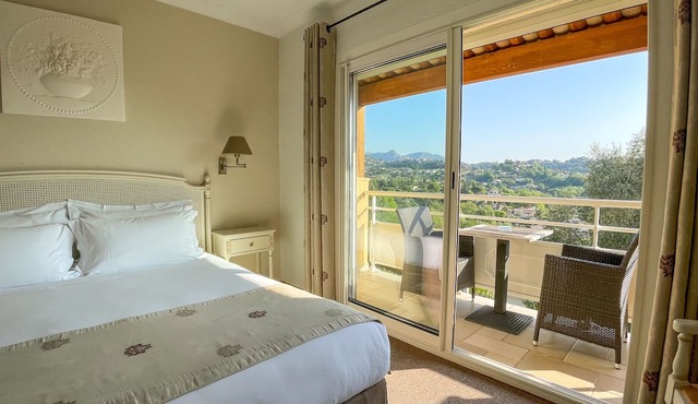 Hotel Marc Hely
