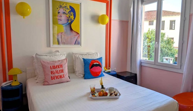 Hotel Mademoiselle
