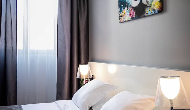 Le Manoir Hotel, BW Signature Collection