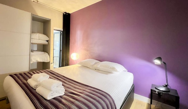 Superb 2 bedrooms flat with river view