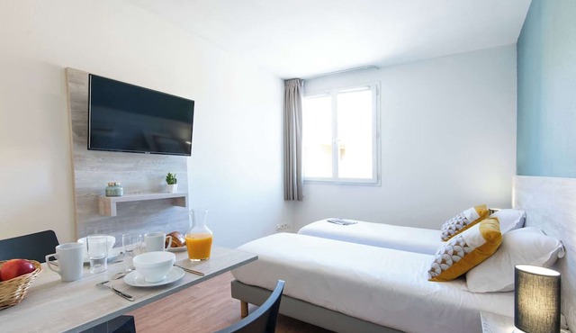 Comfort Aparthotel Aix Le Tholonet