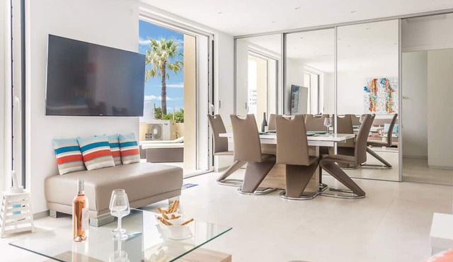 Seafront Apartment with Large Terrace