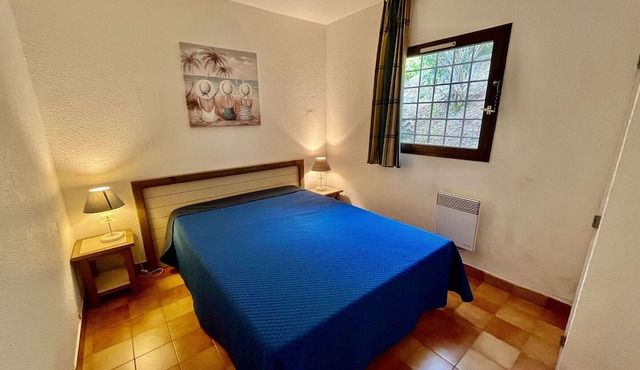 Apartment with Pool and Terrace 300m from the Beach