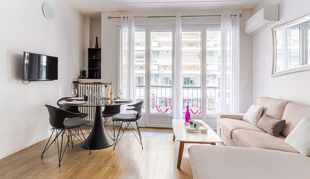 Le Mozart by Interhome