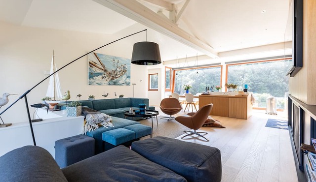 Villa 'La Vigne Au Cap Ferret' with Sea View, Wi-Fi and Air Conditioning
