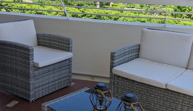 Apartment sea view Nice Ouest
