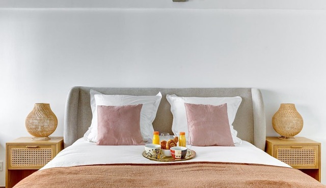 TBS 194 - Elegant apartment in Paris