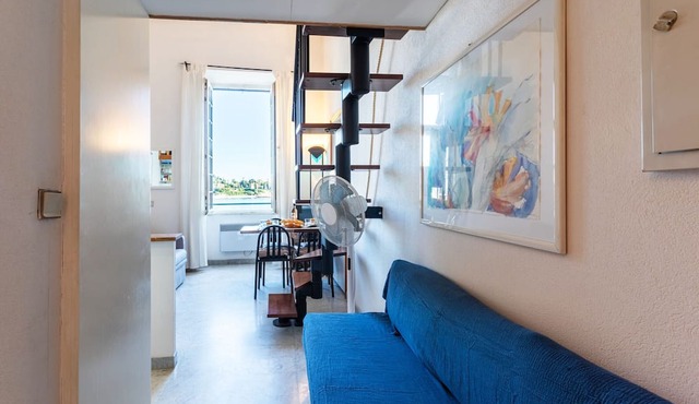 MARINE AP4445 By Riviera Holiday Homes