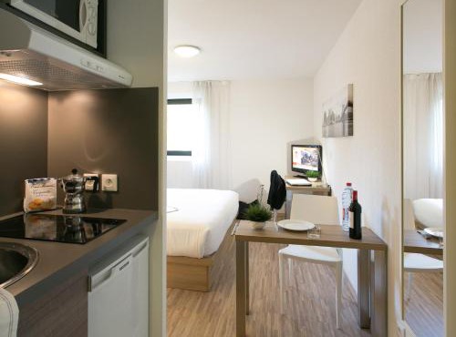 Ténéo Apparthotel Bordeaux Mérignac - Aéroport
