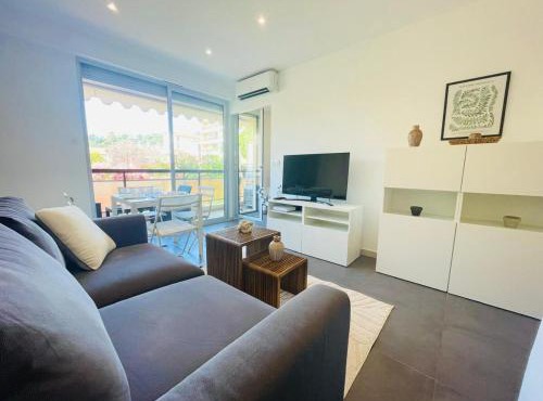 Magnifique Appartement, Piscine, Proche gare