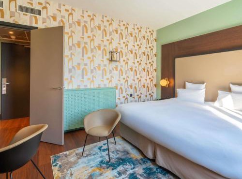 Le Splendid Hotel Lac D'Annecy - Handwritten Collection