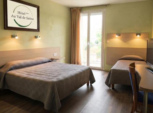 Hôtel Au Val De Saône PARKING GRATUIT