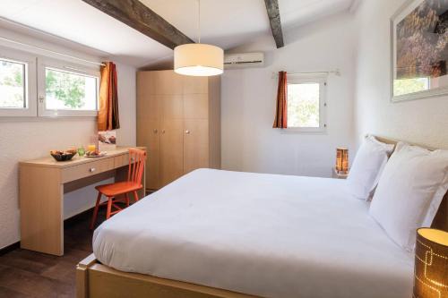 Comfort Aparthotel Mandelieu la Napoule Village